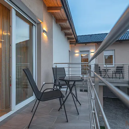 Melomi Apartment Sárvár