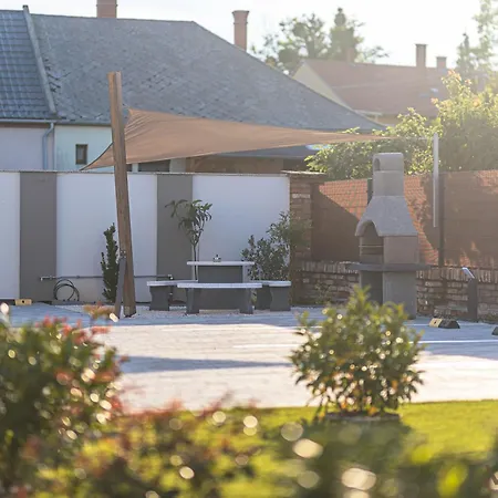 Melomi Appartement Sárvár