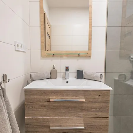 Appartement Melomi *